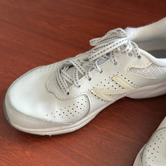 New balance running shoes - Picture 4 of 6